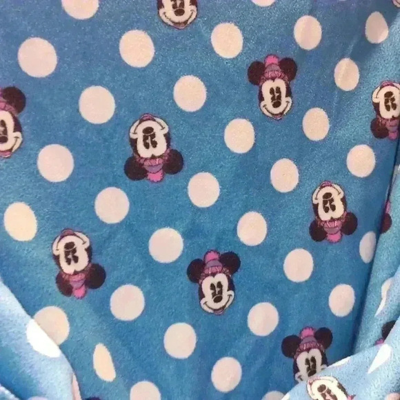 Women's Polyester Disney Minnie Mouse Sleepshirt Size L Snap Buttons Like New - Picture 11 of 11